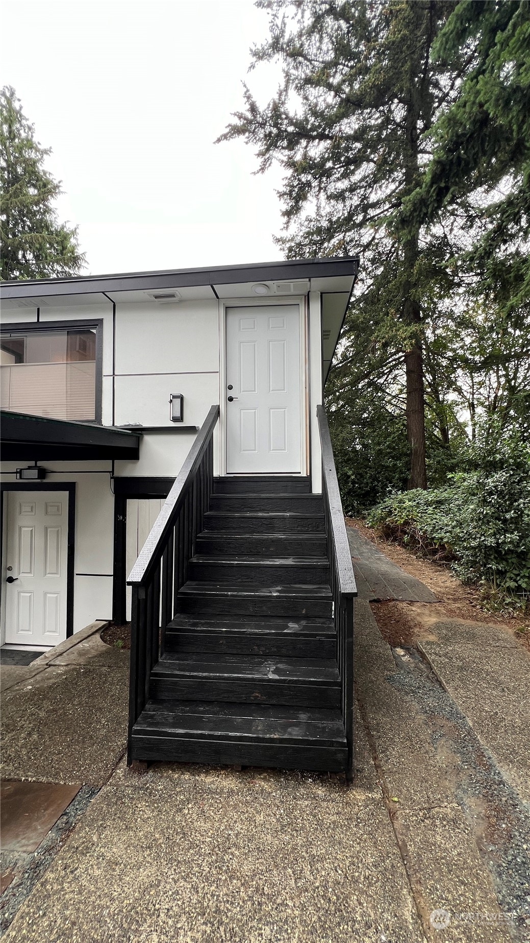 Property Photo:  13240 12th Avenue S 104  WA 98168 