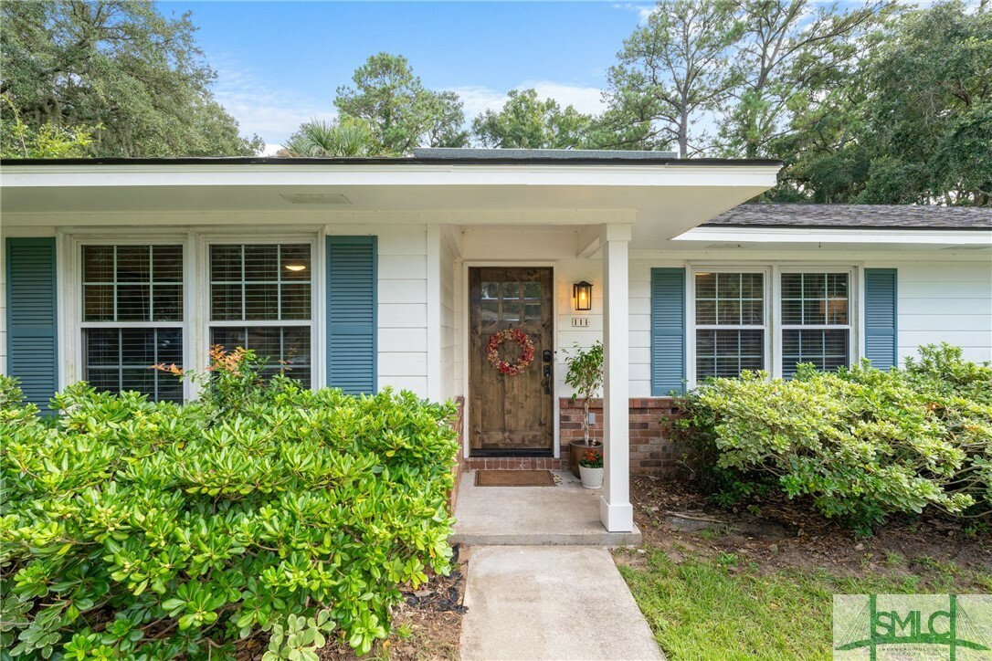 Property Photo:  111 Biltmore Road  GA 31410 