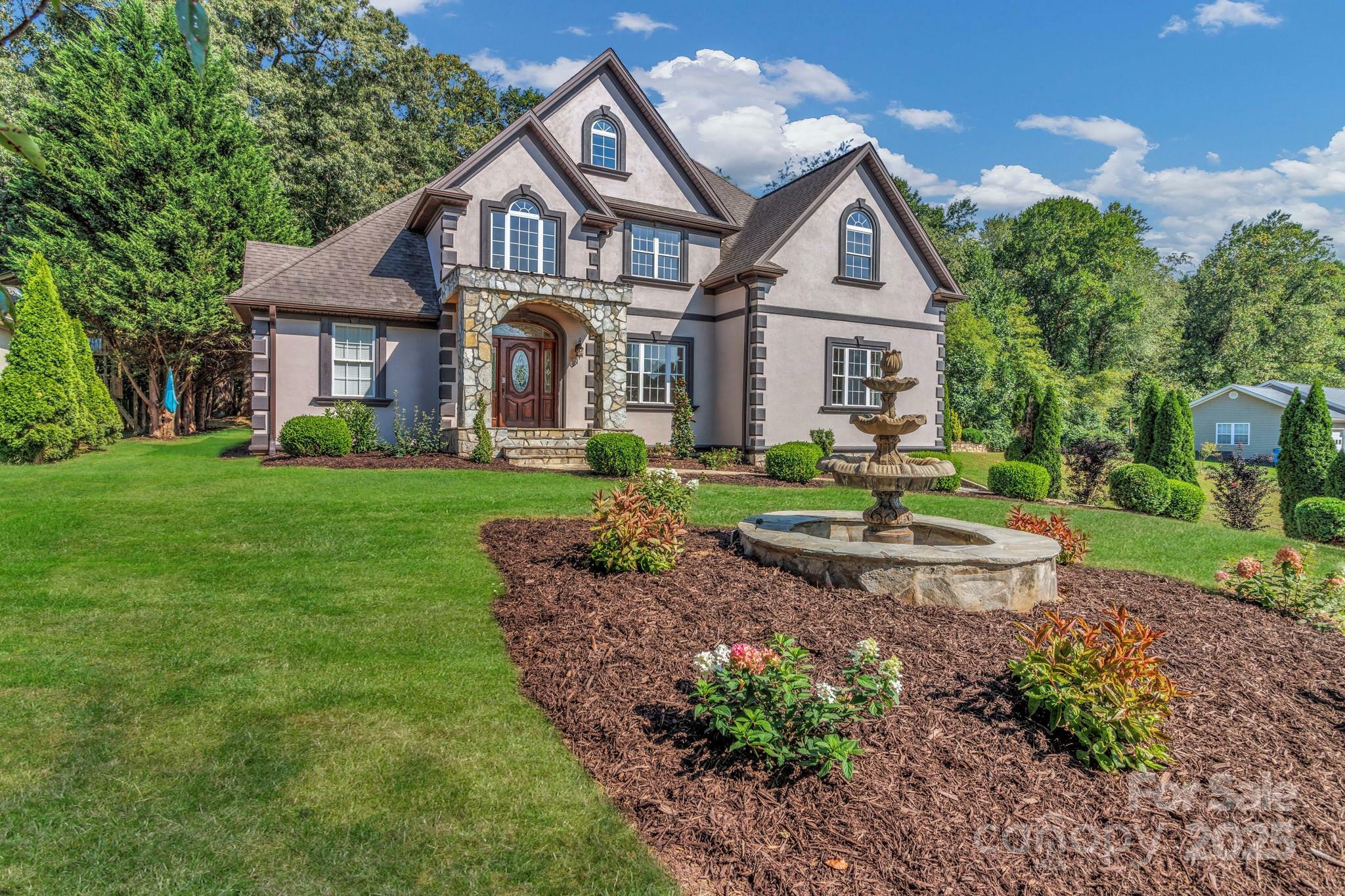 Property Photo: 55 N Willow Brook Drive NC 28806