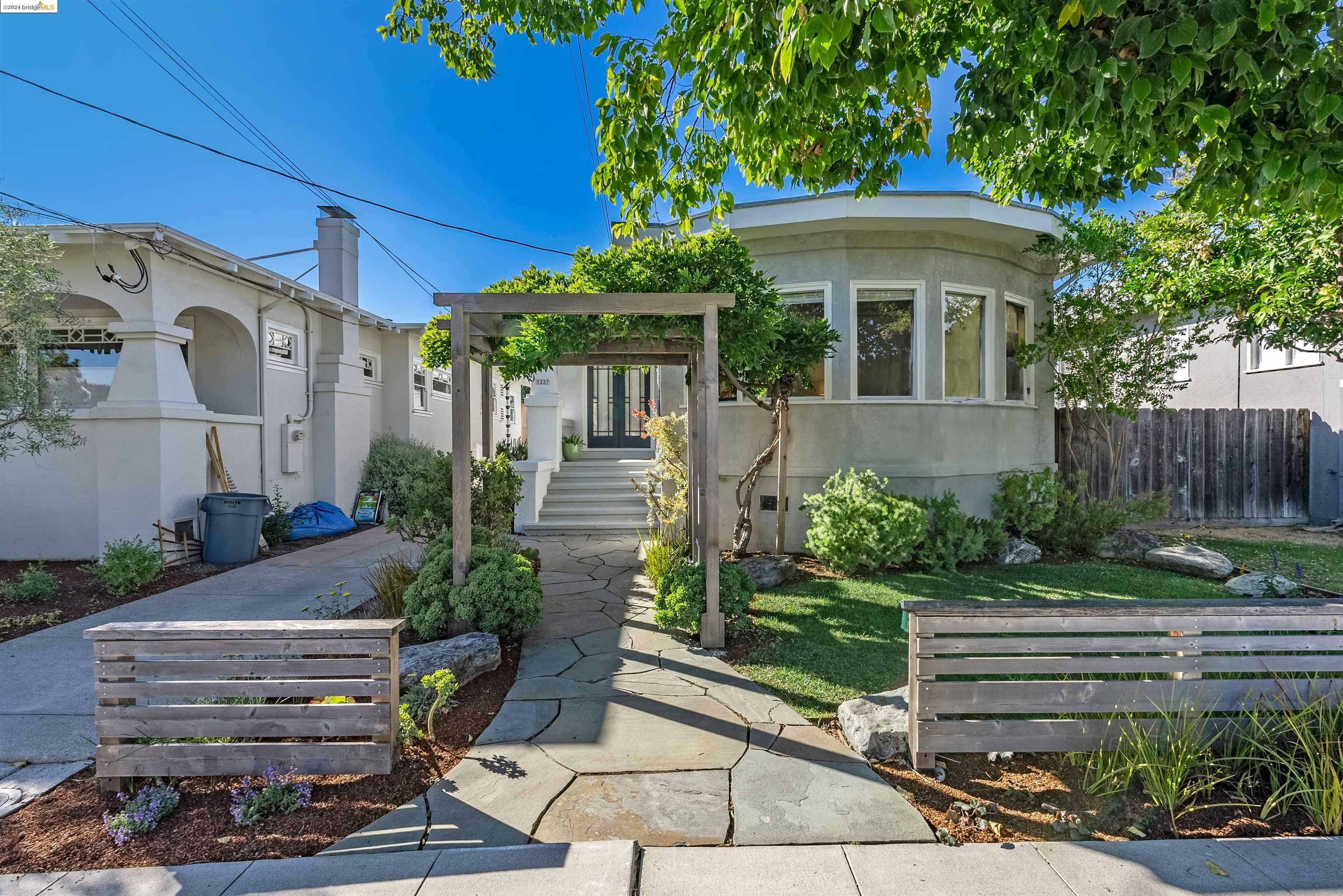 Property Photo:  5237 James Ave  CA 94618 