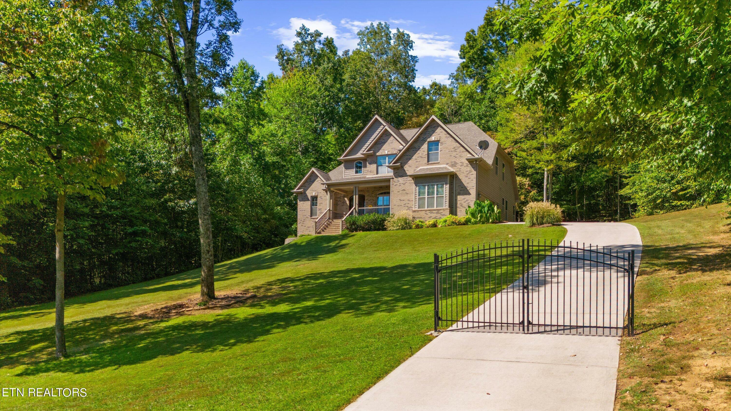 Property Photo:  449 Hickory Pointe Lane  TN 37807 