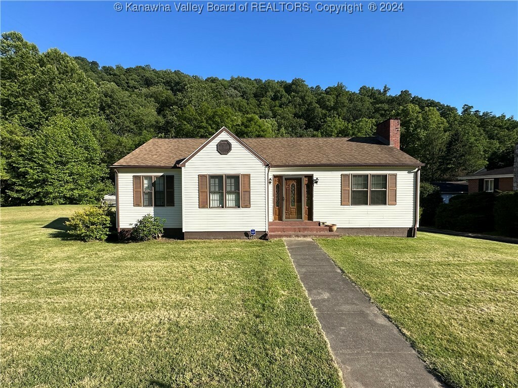 Property Photo: 786 Campbells Creek Drive WV 25306