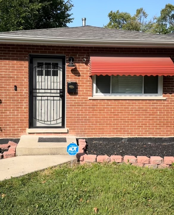 Property Photo:  10002 S Normal Avenue  IL 60628 