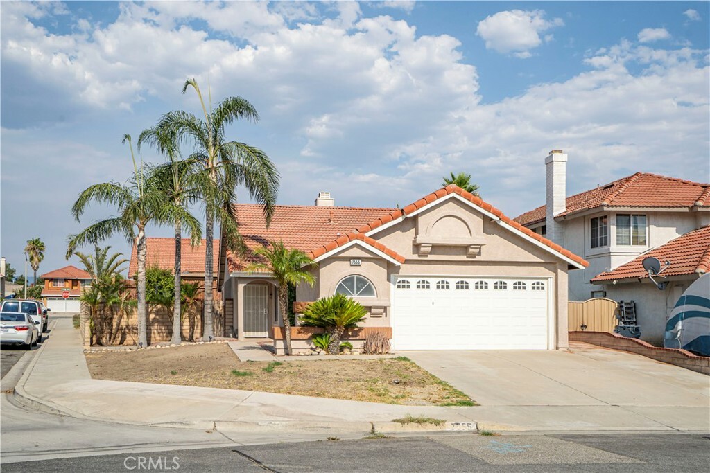 Property Photo:  7555 Honeysuckle Street  CA 92336 