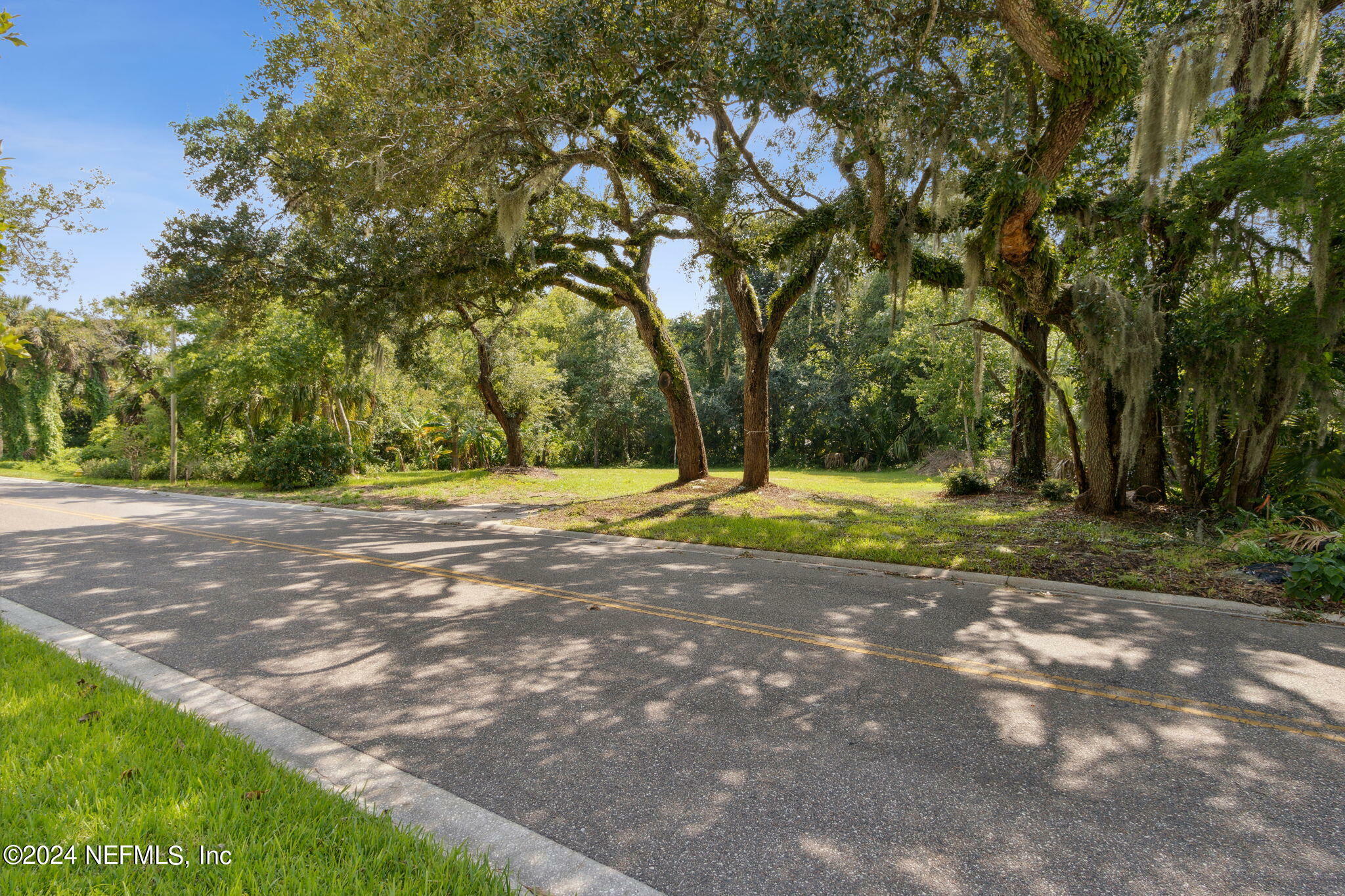 Property Photo:  740 Sherry Drive  FL 32233 