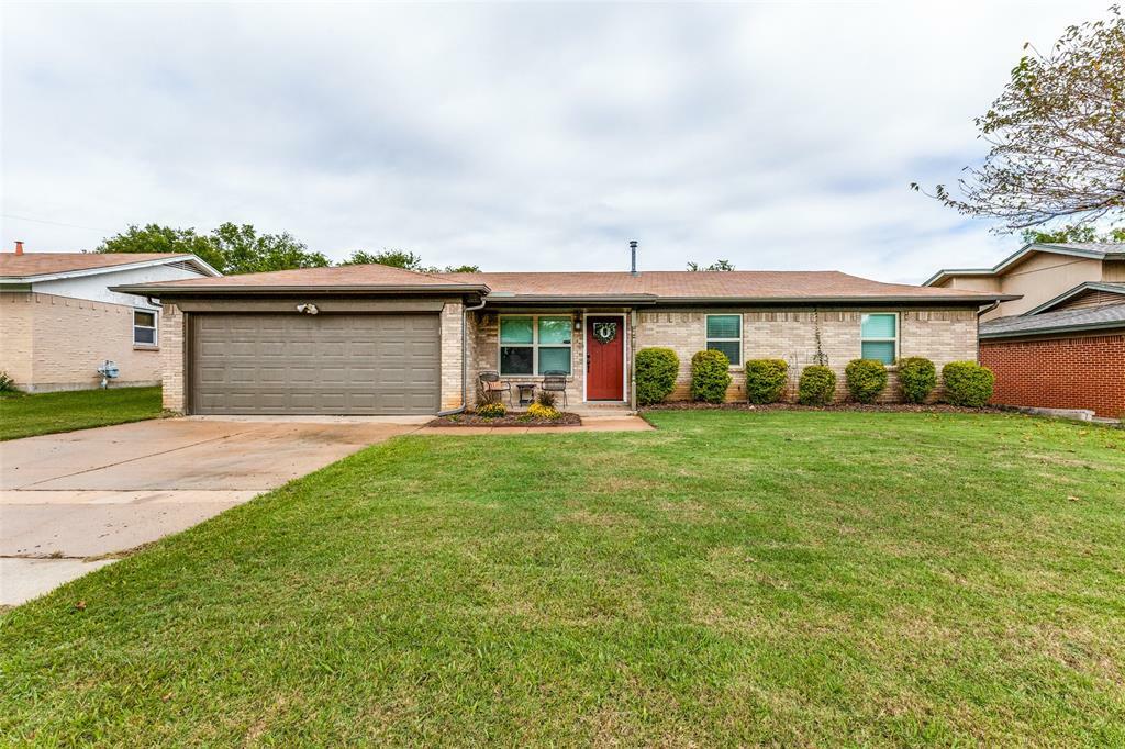 Property Photo:  5909 Saramac Drive  TX 76148 