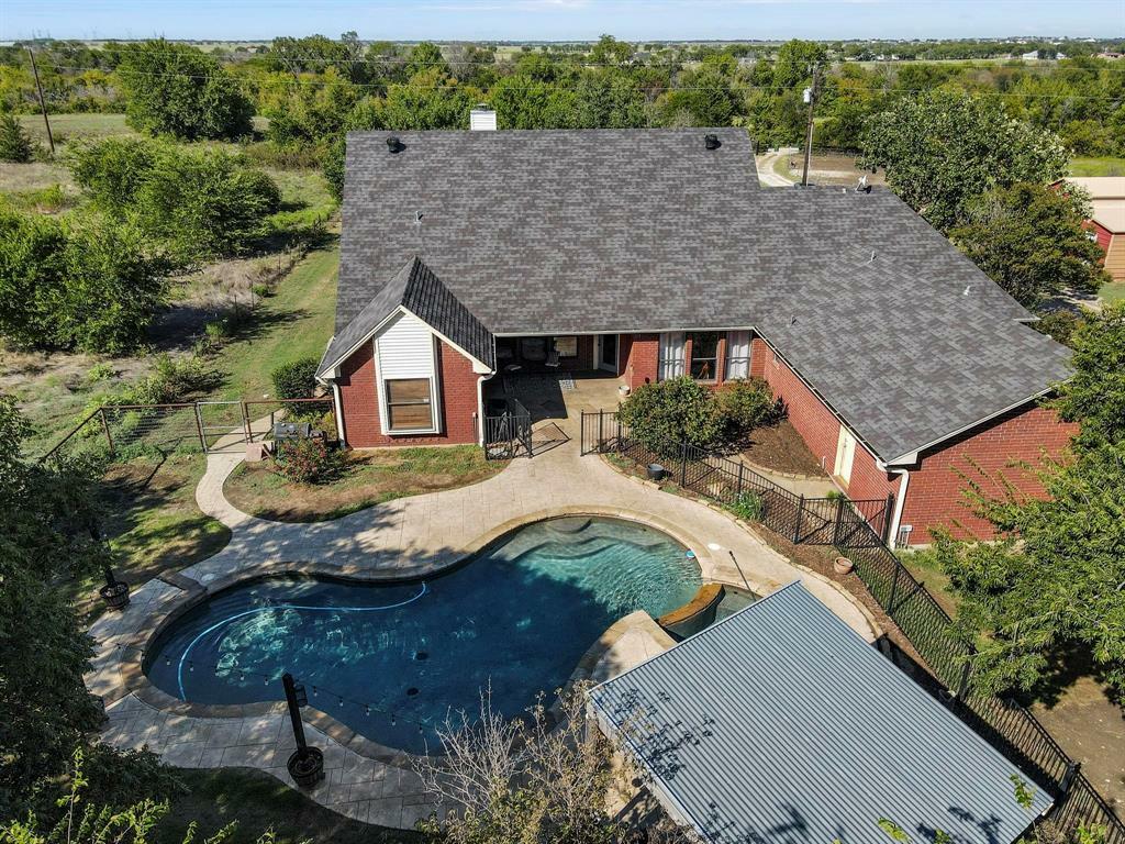 Property Photo:  8535 Plainview Road  TX 76249 