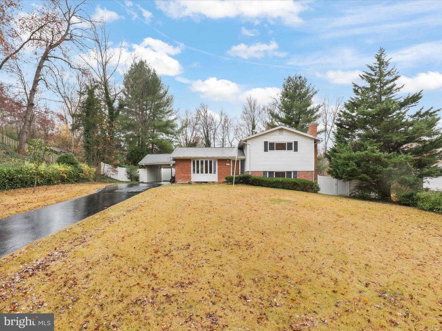 Property Photo:  4109 Sulgrave Drive  VA 22309 