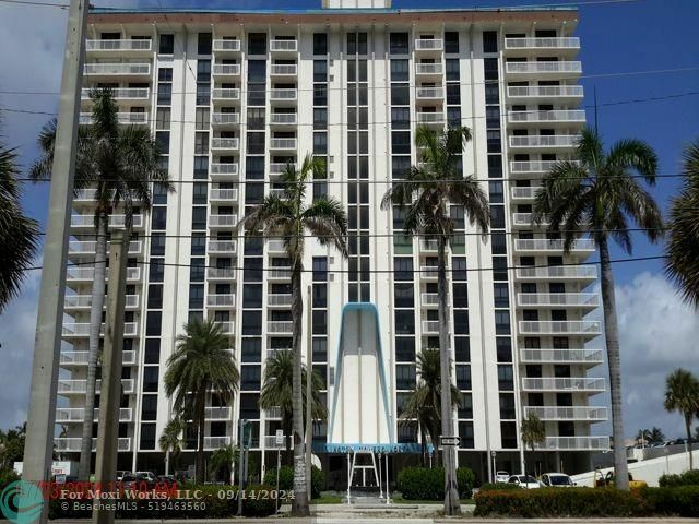 Property Photo:  1500 S Ocean Dr 5E  FL 33019 