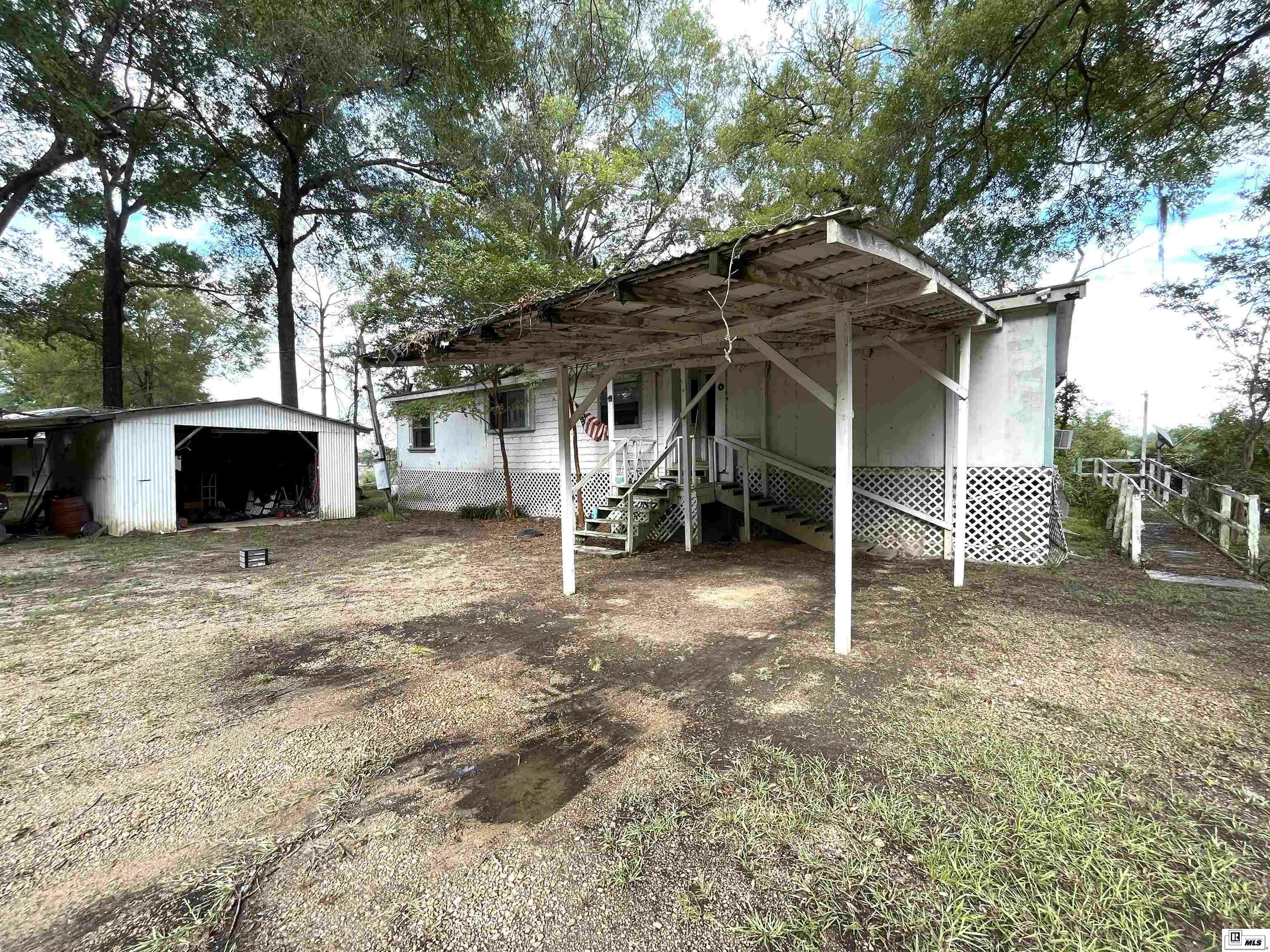 Property Photo:  441 Coop Road  LA 71418 