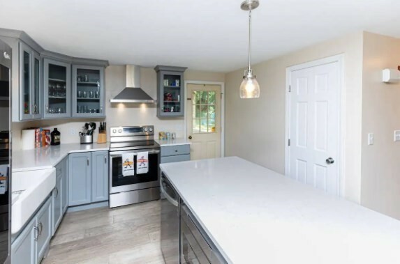 Property Photo:  9 Scott Drive 1  MA 02360 