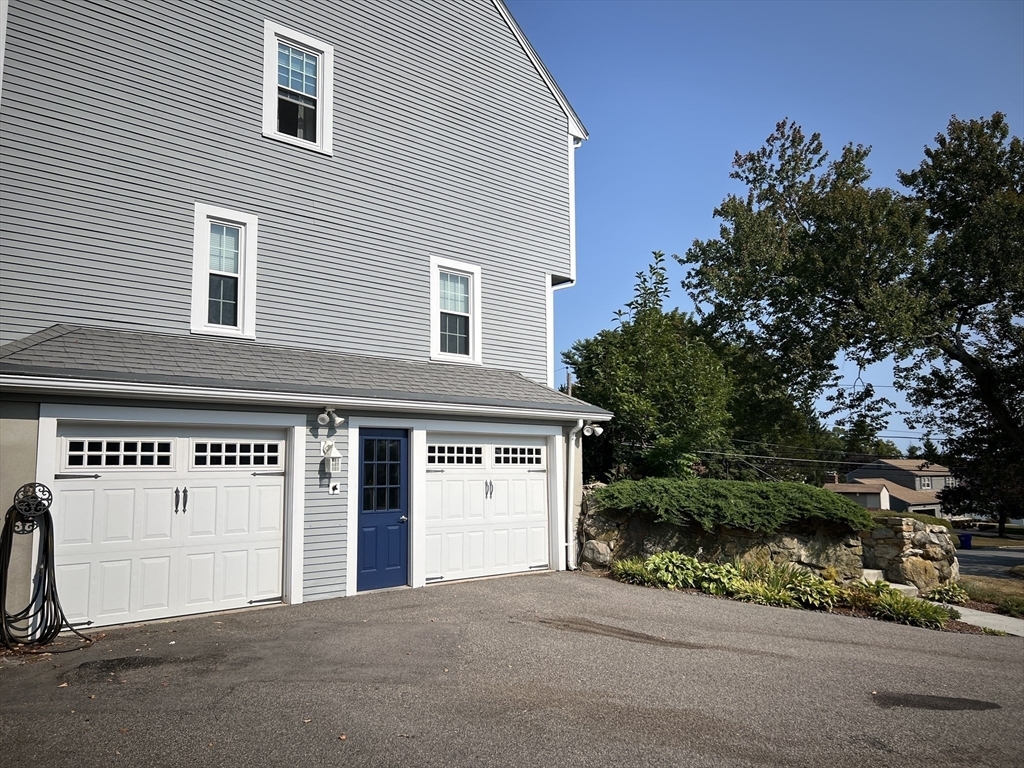 Property Photo:  10 Lantern Ln  MA 01757 