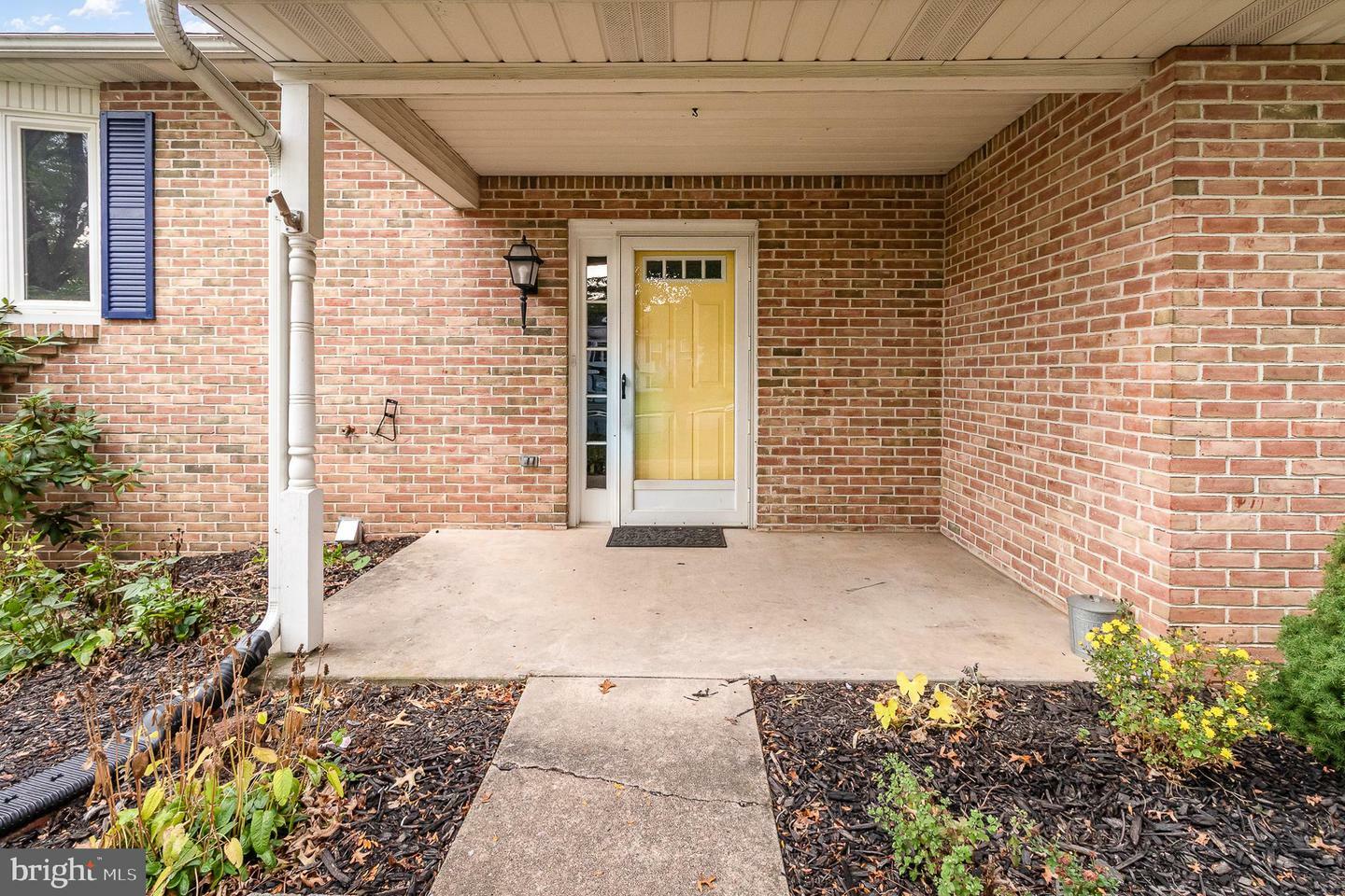 Property Photo:  1138 Linn Drive  PA 17013 