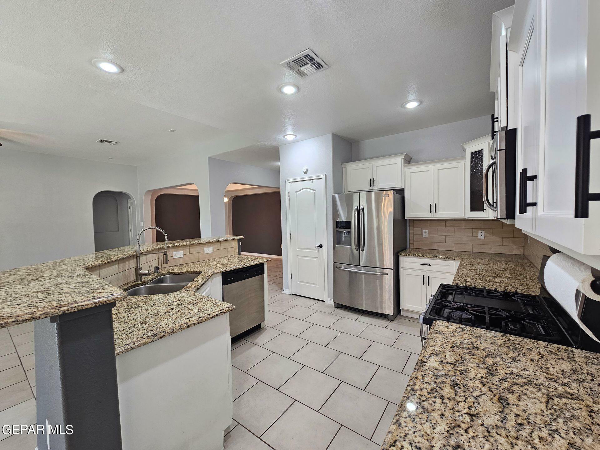 Property Photo:  14656 Alton Oaks  TX 79938 