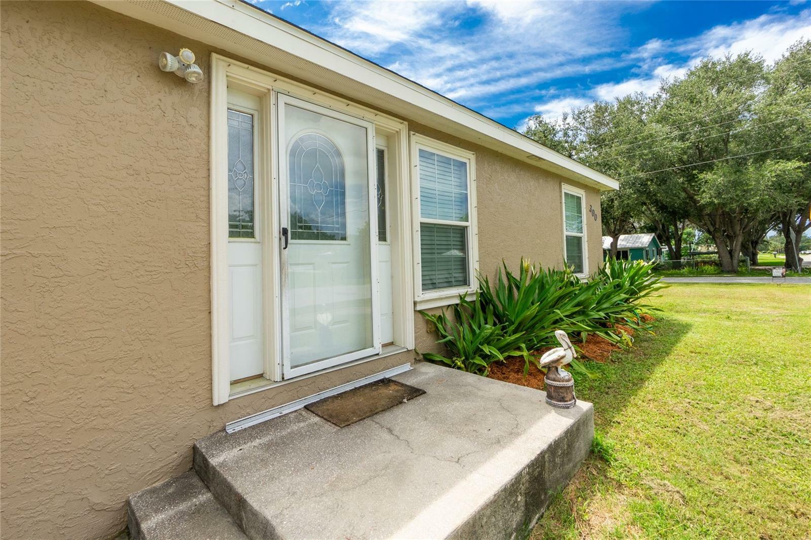 Property Photo:  300 River Boulevard S  FL 34275 