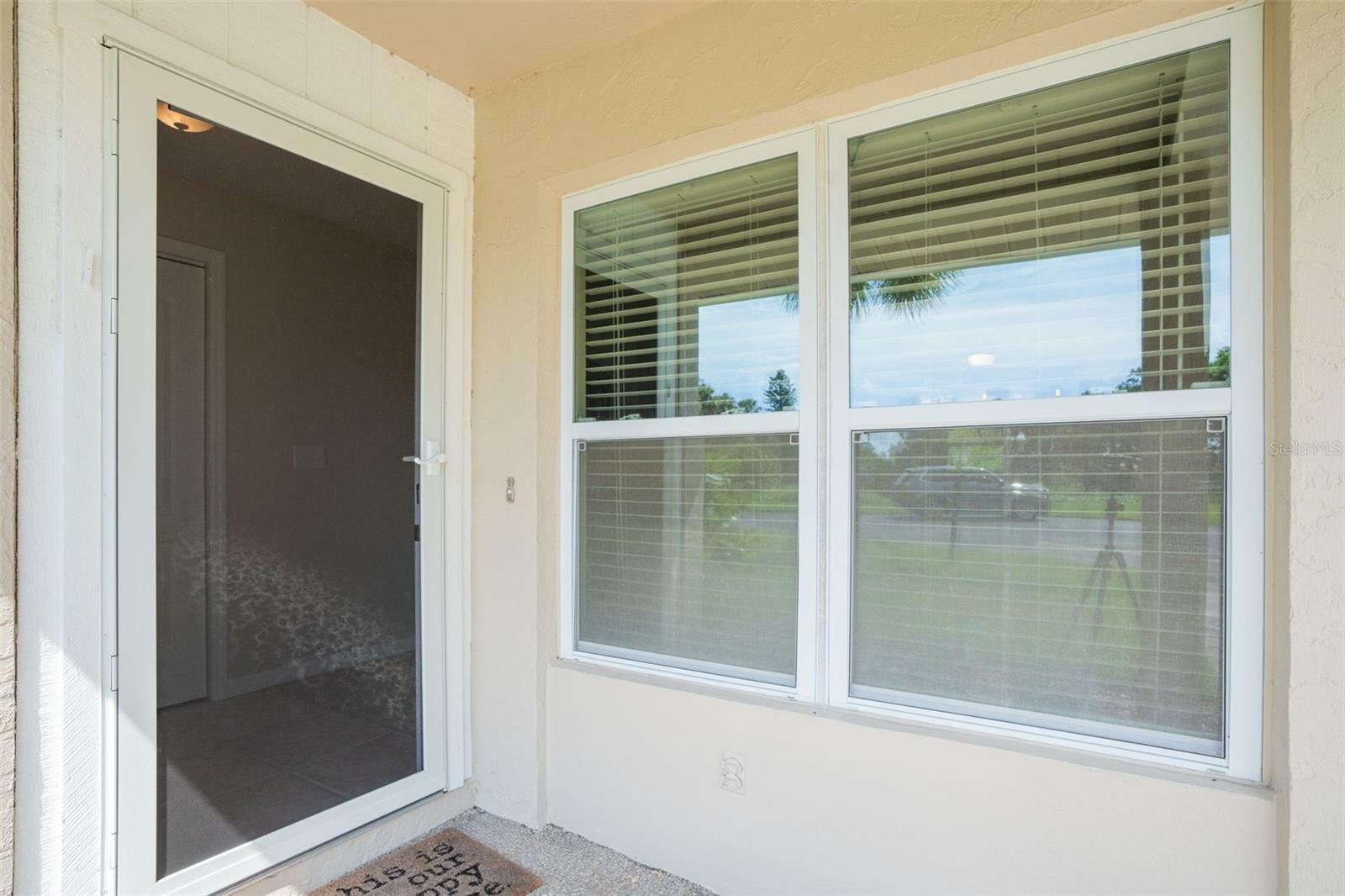 Property Photo:  2961 Captiva Gardens Drive 25  FL 34231 