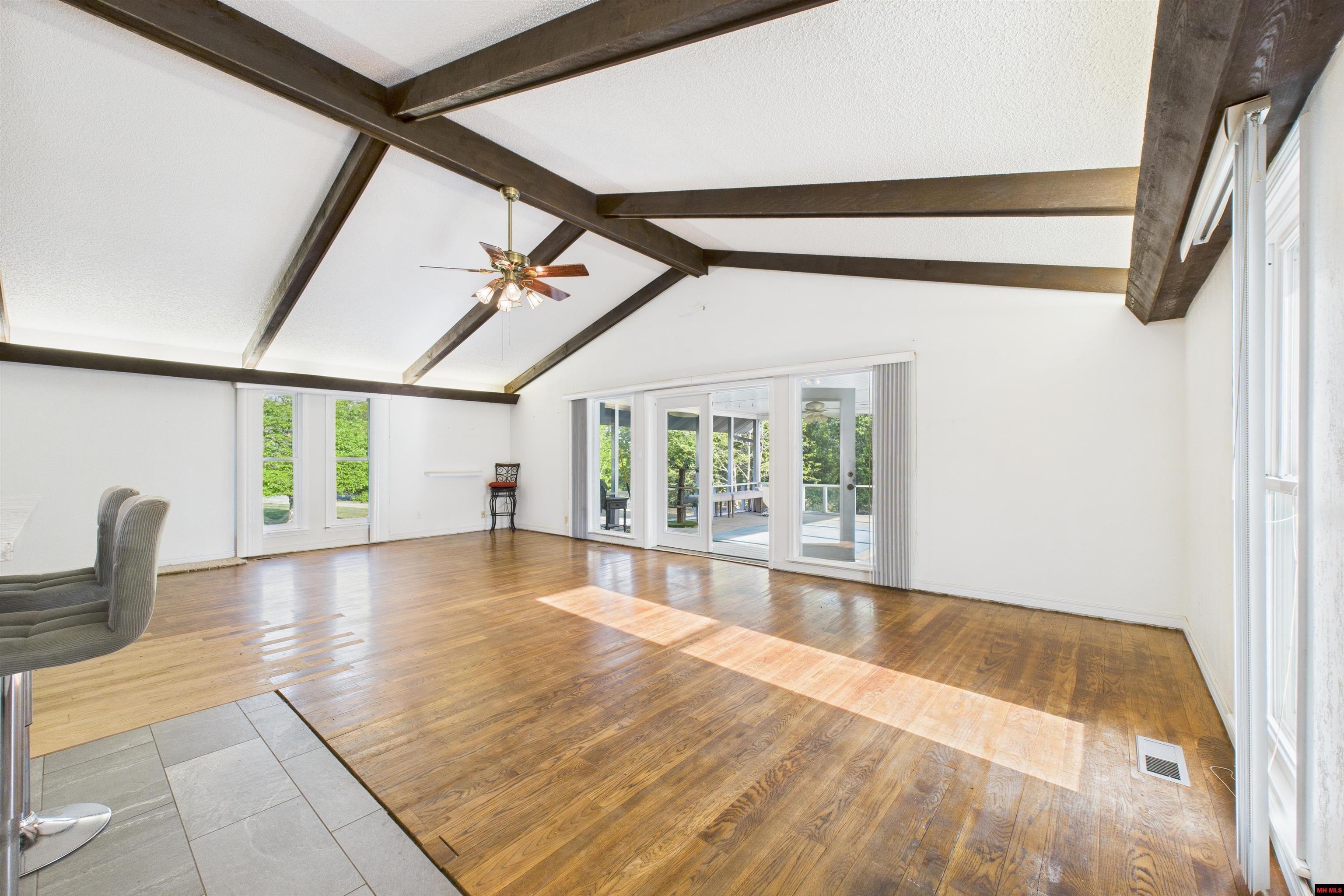 Property Photo: 155 Cr 524 AR 72653