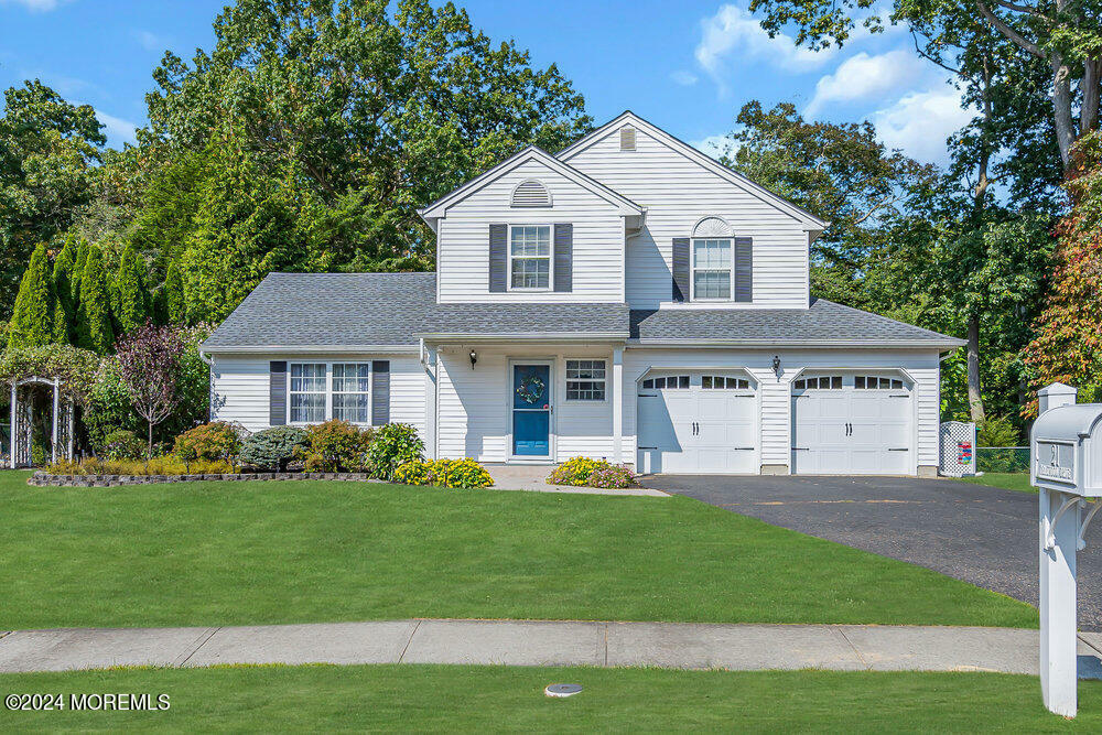 Property Photo:  21 Teakwood Drive  NJ 08527 