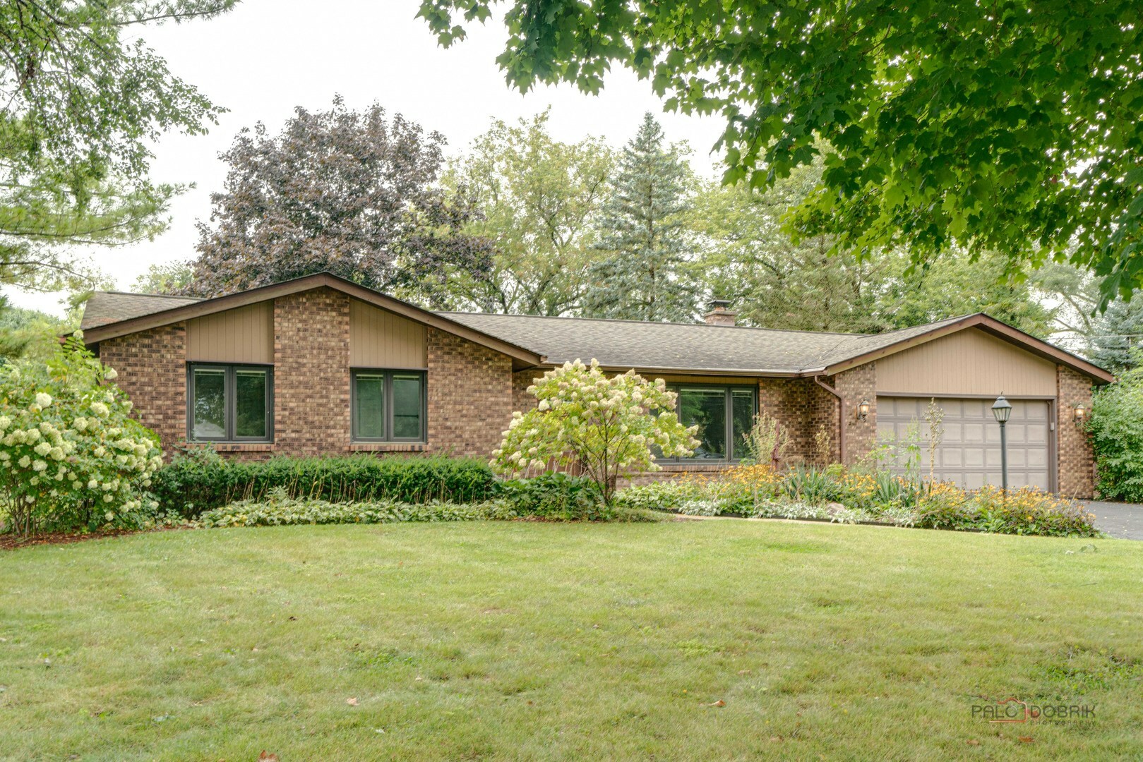 Property Photo:  26453 W Laurel Avenue  IL 60084 