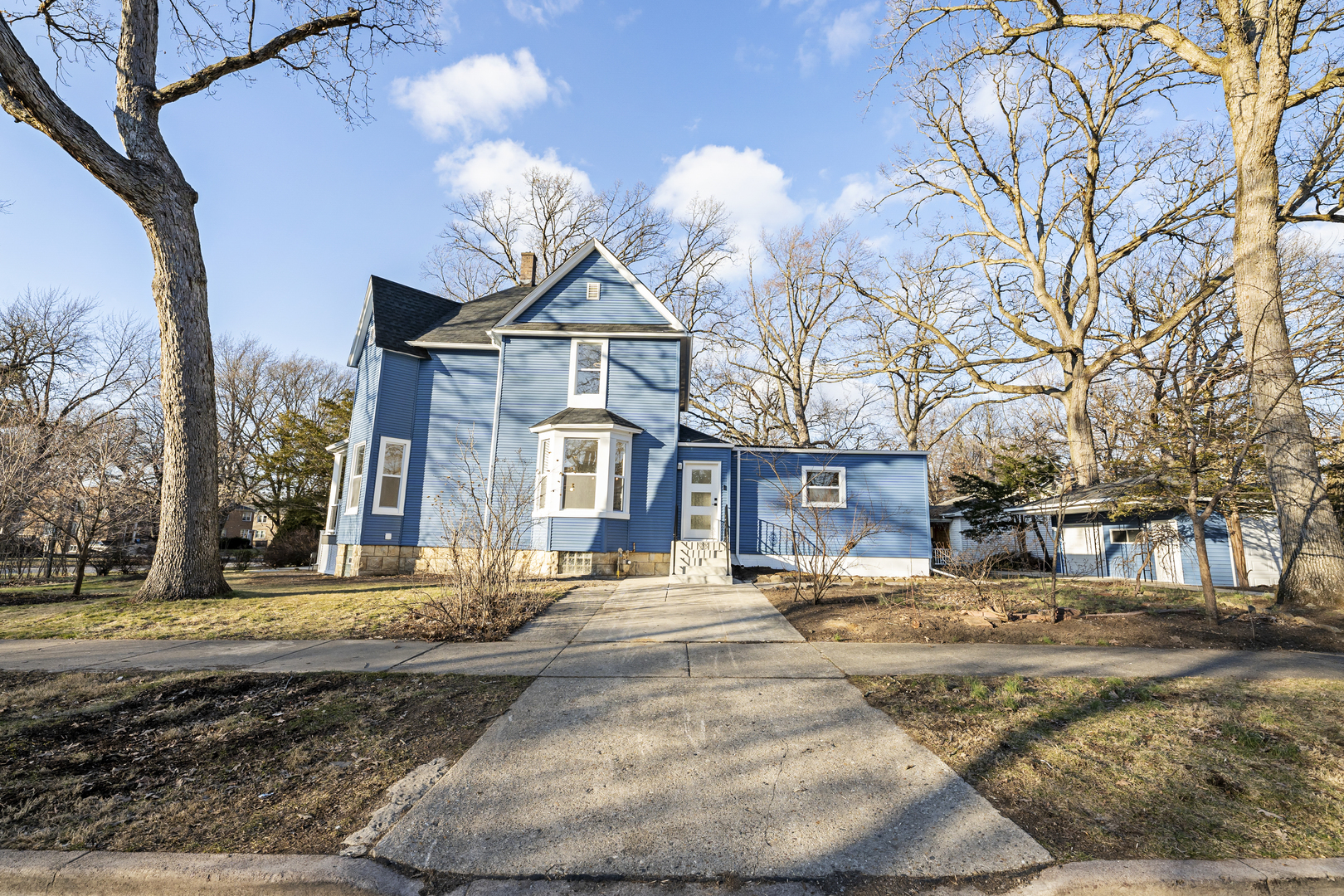 Property Photo:  10155 S Wood Street  IL 60643 