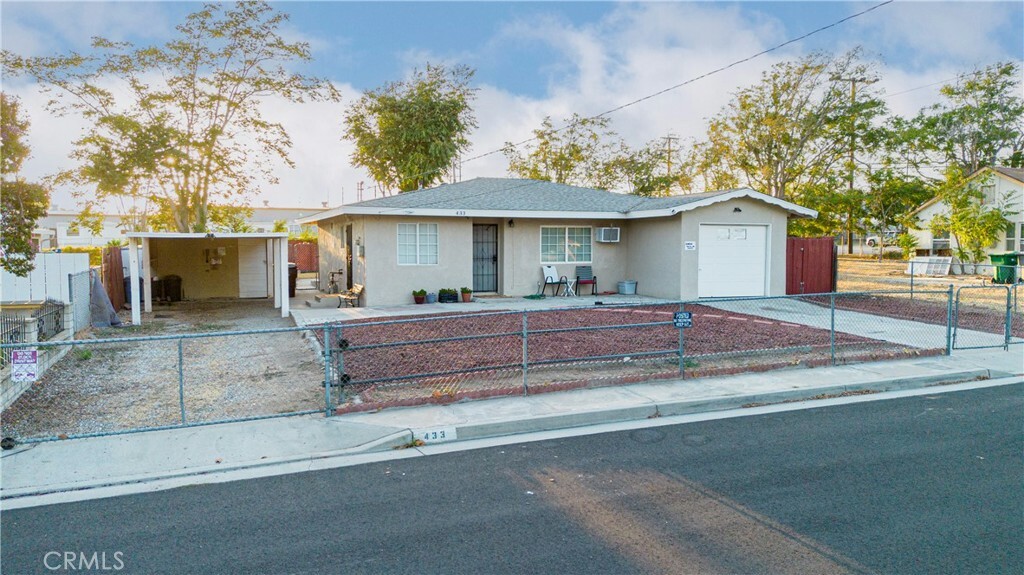 Property Photo:  433 S Florida Street  CA 92220 