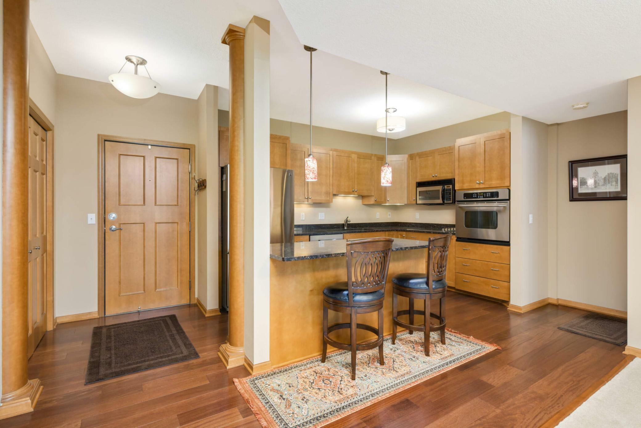 Property Photo:  500 Greenhaven Drive 313  MN 55306 