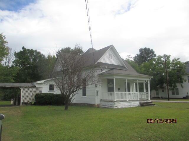 Property Photo:  613 NE 2nd Street  AR 72823 