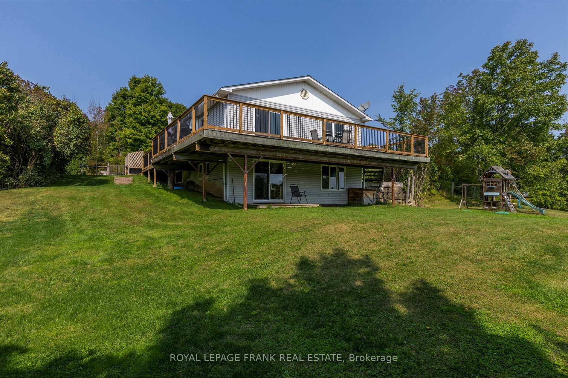 2028 Youngs Point Rd  Smith-Ennismore-Lakefield ON K0L 2H0 photo