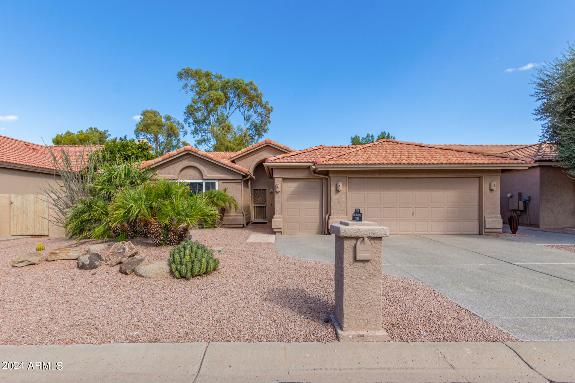 Property Photo:  10918 E San Tan Boulevard  AZ 85248 