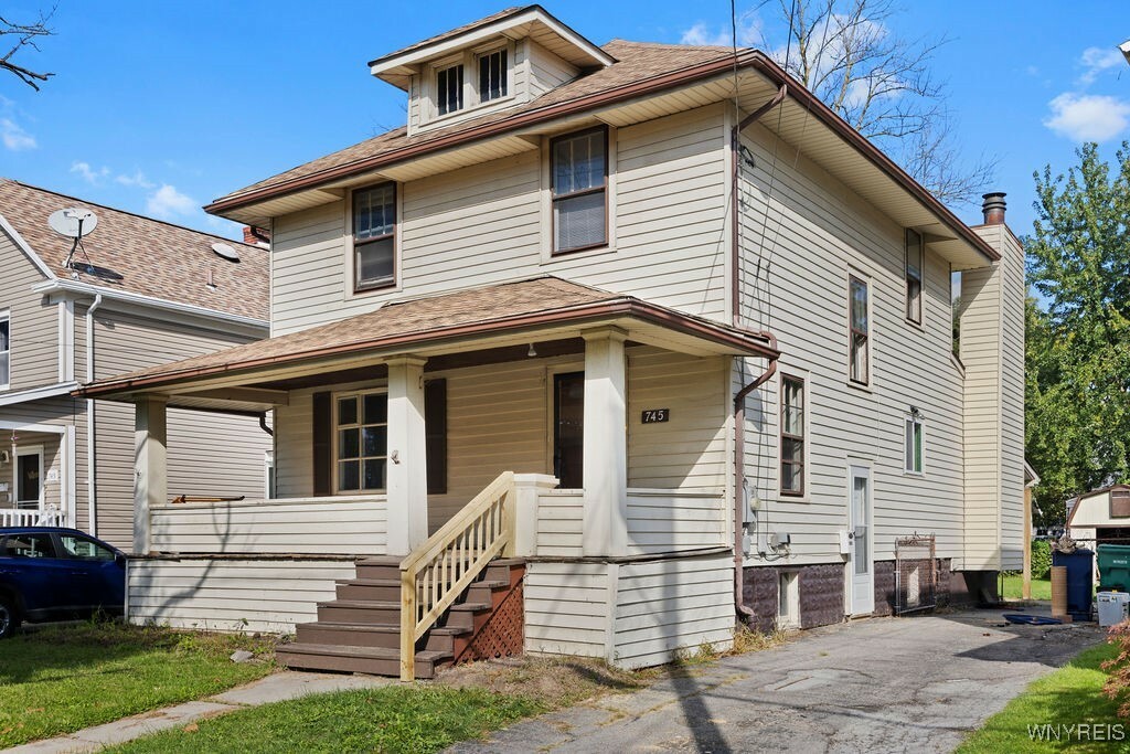 Property Photo:  745 91st Street  NY 14304 