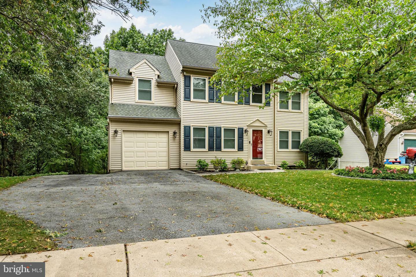 Property Photo:  4014 Fox Mill Drive  PA 19061 