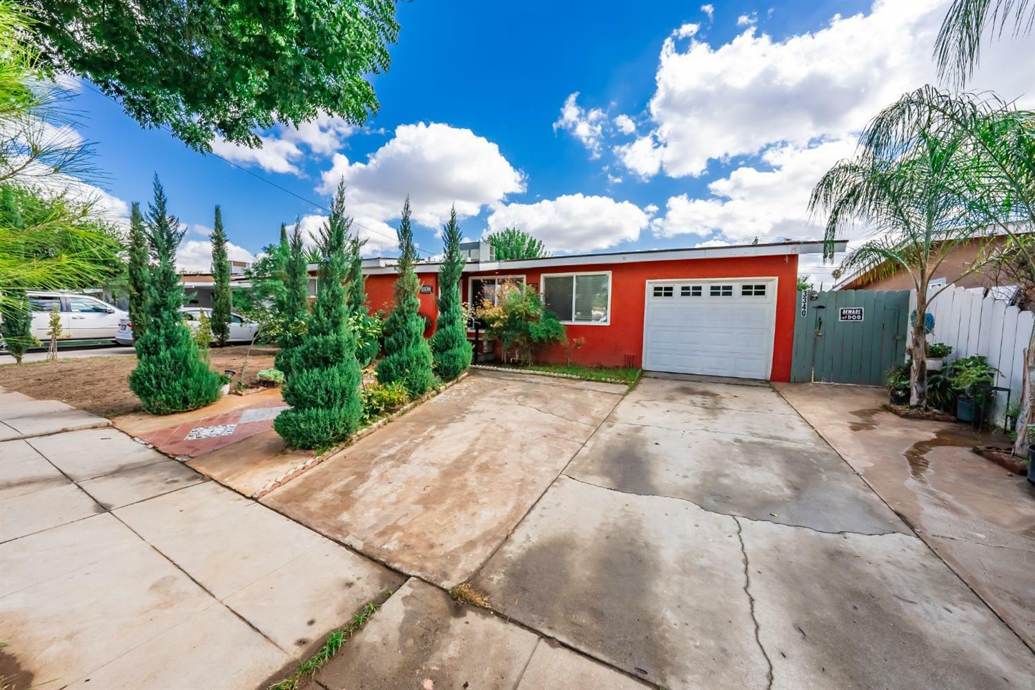 Property Photo:  3336 N Lafayette Avenue  CA 93705 