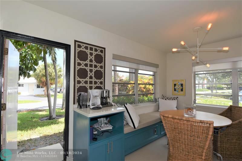 Property Photo:  2451 NE 49th St 107  FL 33308 