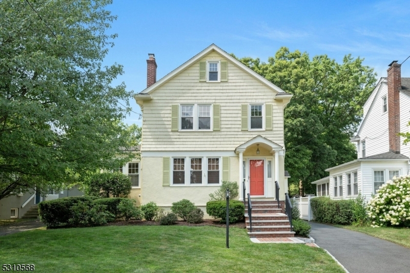 Property Photo:  30 Fairview Ave  NJ 07901 