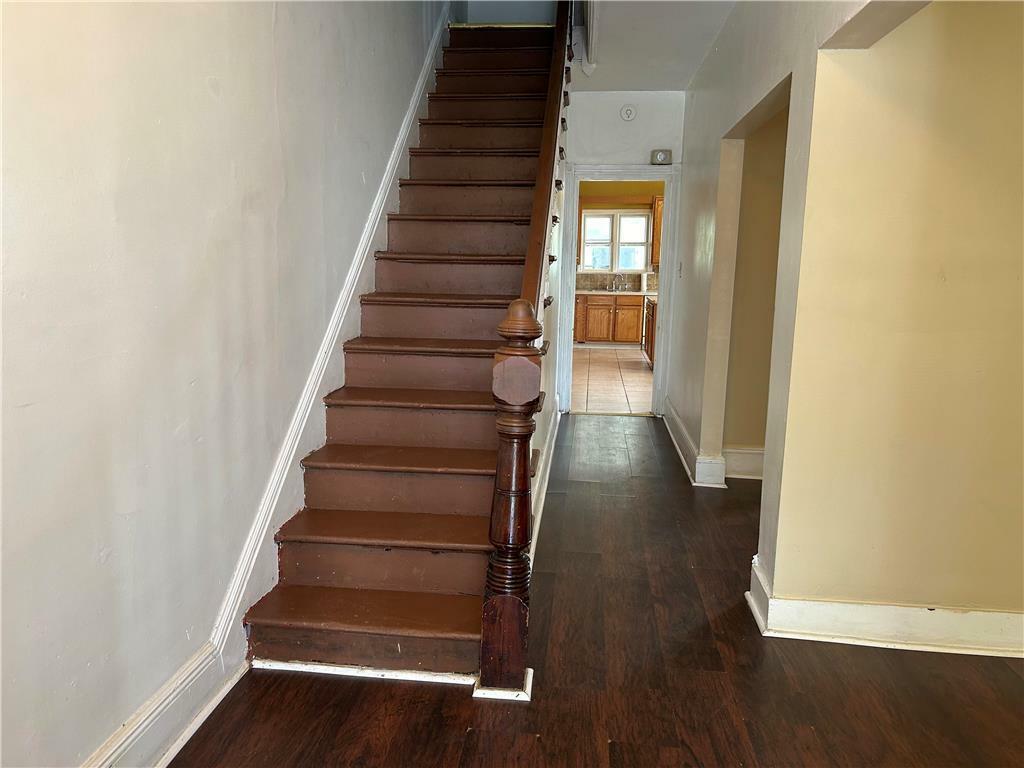 Property Photo:  221 South 10th Street  PA 18042 