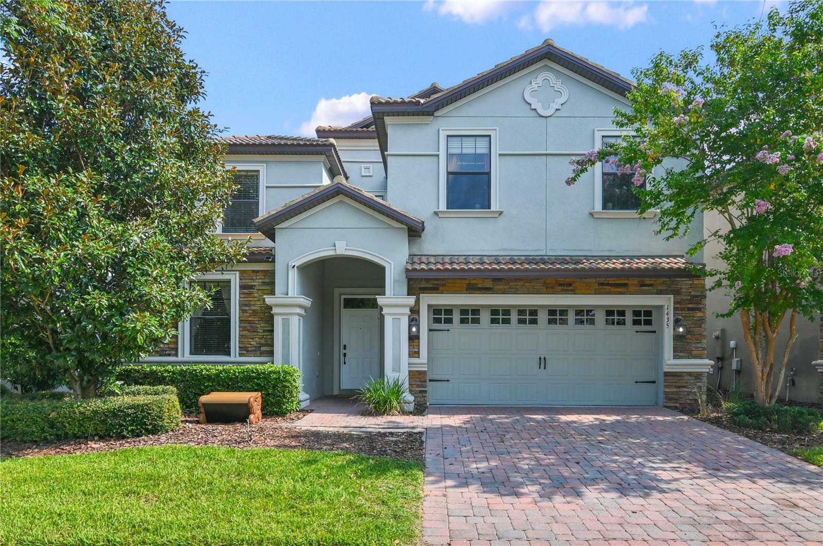 Property Photo: 1435 Moon Valley Drive FL 33896