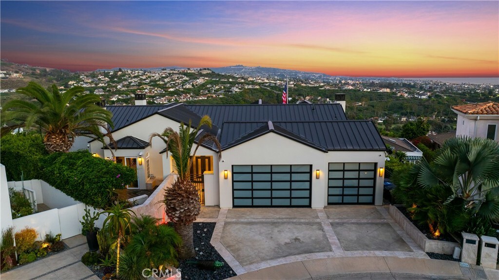 Property Photo: 8 Via Goleta CA 92673
