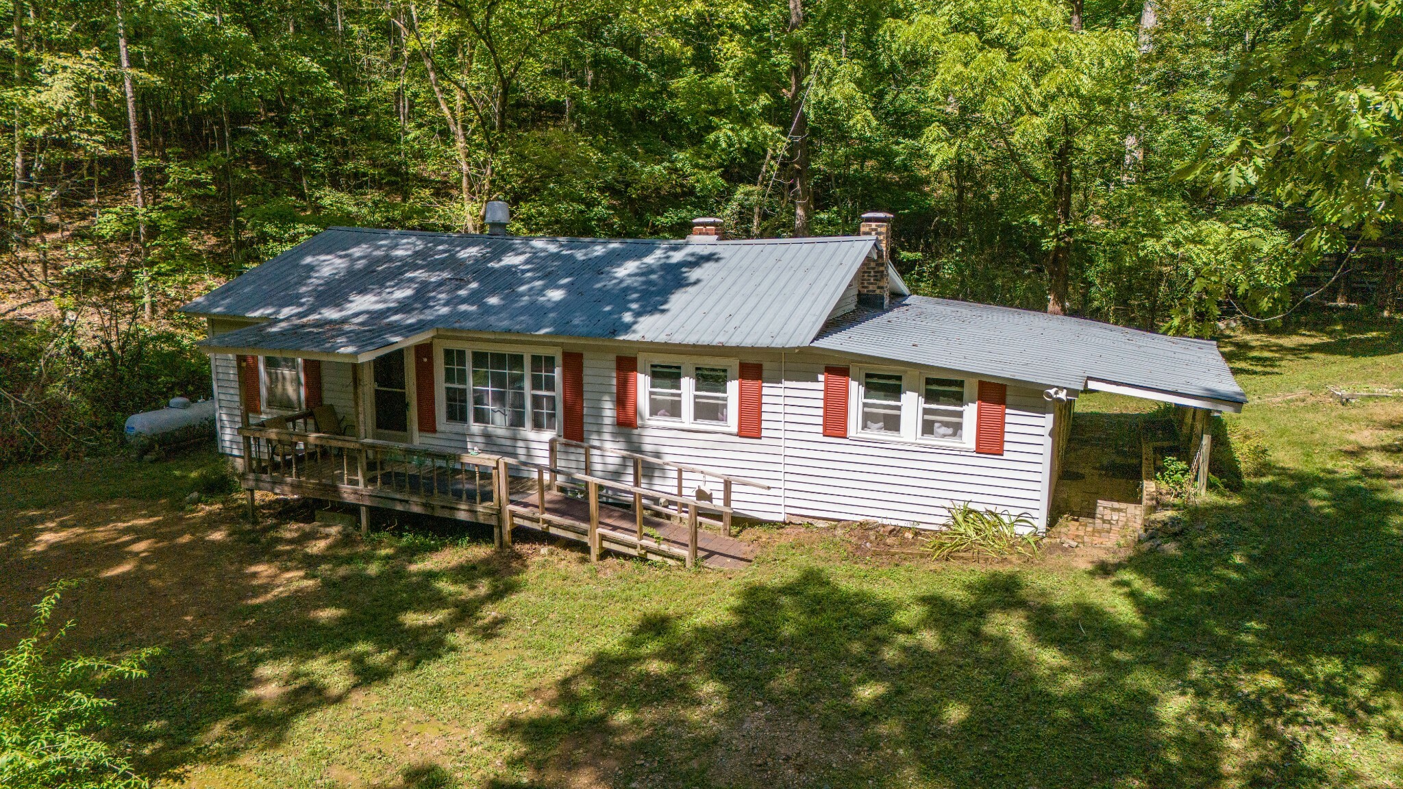 Property Photo:  763 Dixon Branch Rd  TN 38469 