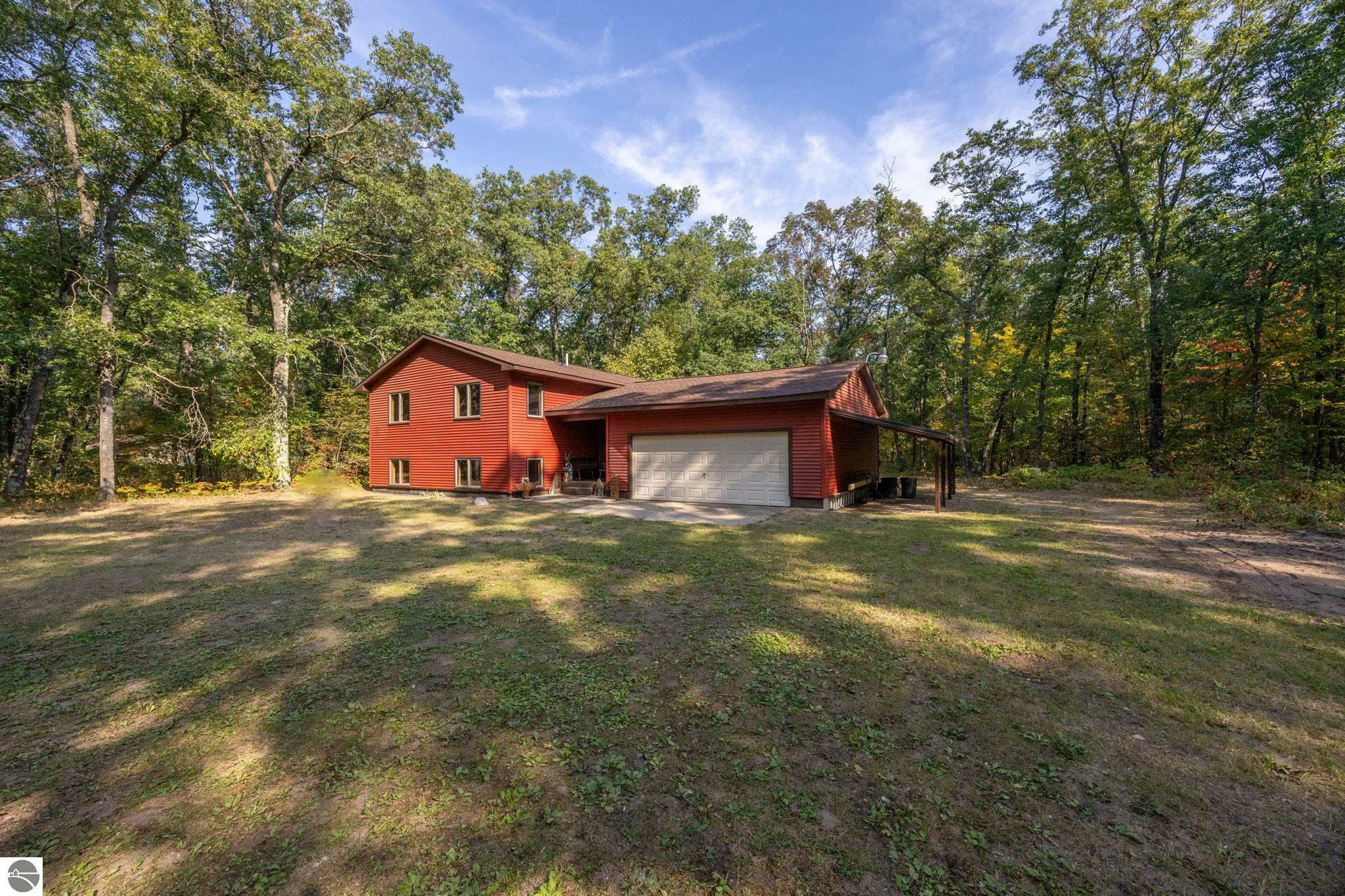 Property Photo:  17598 Old House Road  MI 49689 