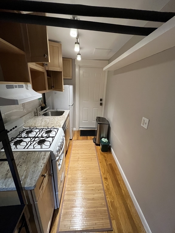 Property Photo:  20-22 Concord Ave B  MA 02138 