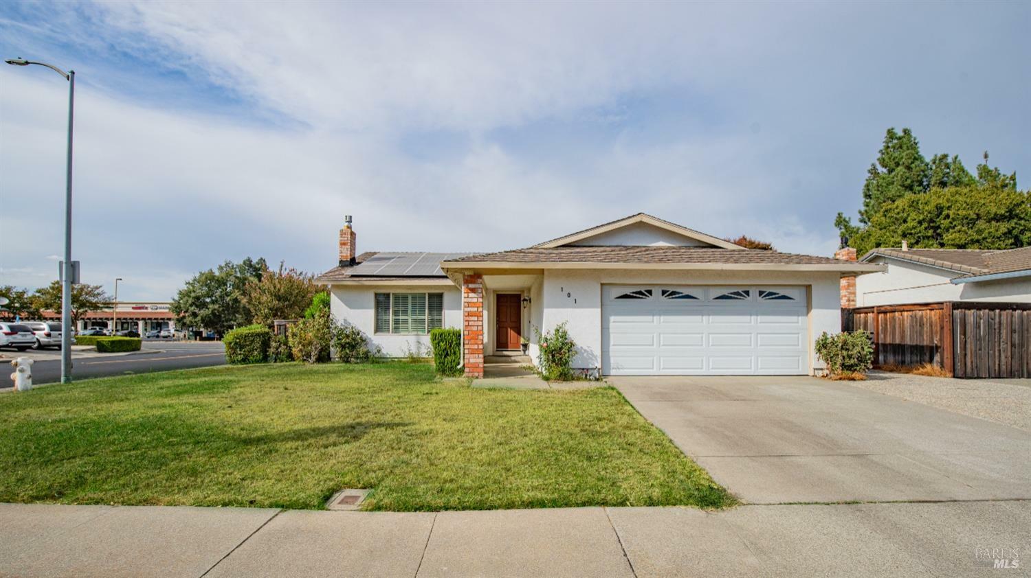 101 Ramsey Drive  Vacaville CA 95687 photo