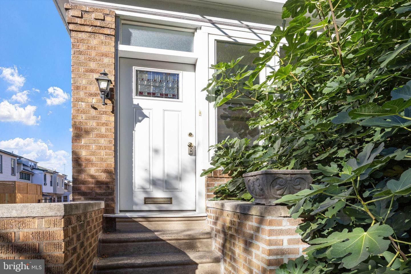 Property Photo:  4541 Larchwood Avenue  PA 19143 