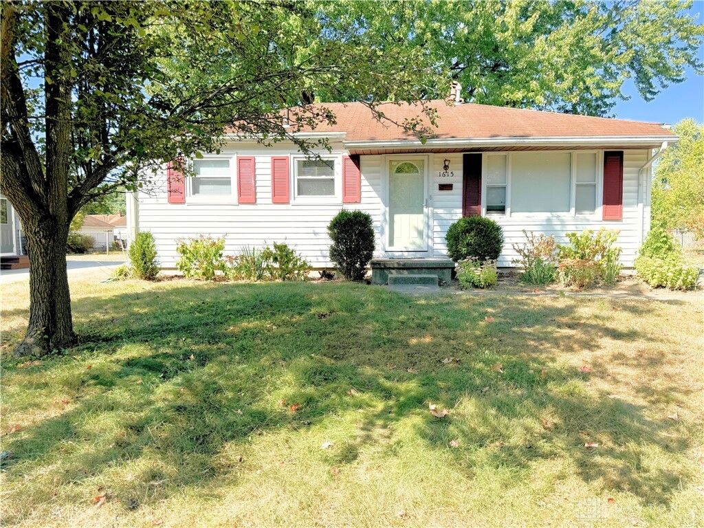 Property Photo:  1615 Seabrook Road  OH 45432 