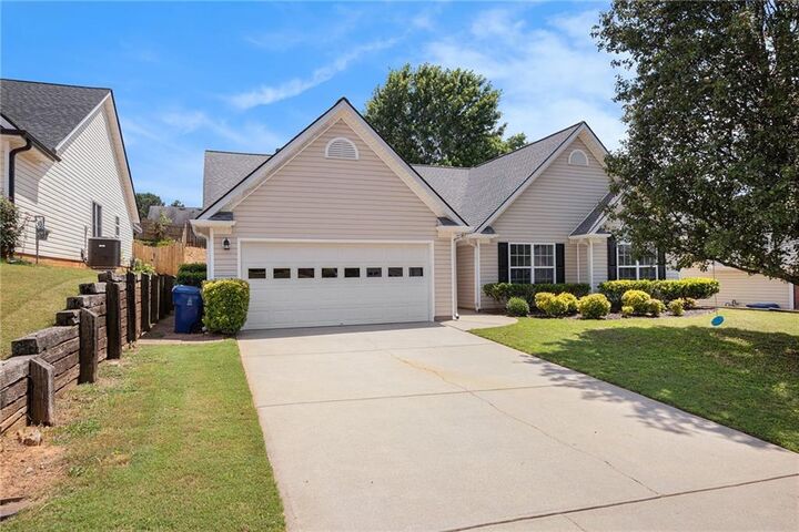 303 Allegheny Avenue  Dallas GA 30132 photo
