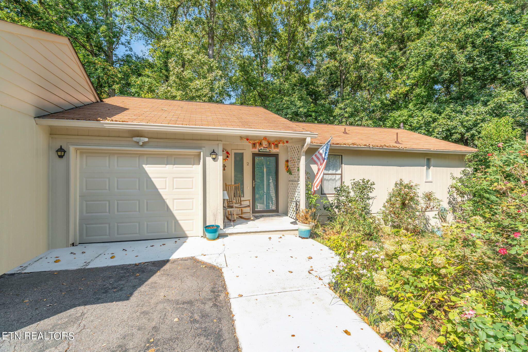 Property Photo: 8500 Olde Colony Tr 2 TN 37923