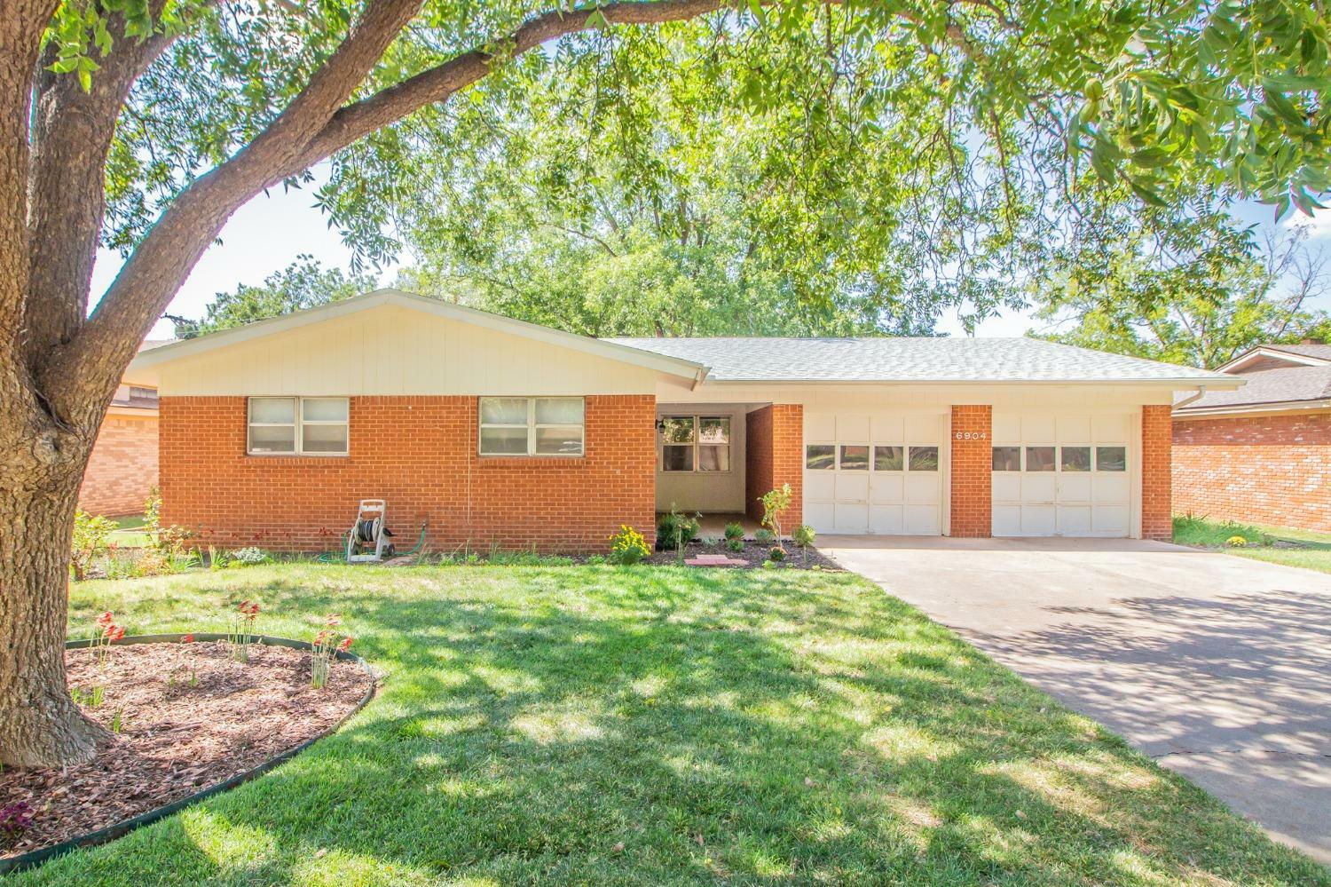 Property Photo:  6904 Flint Avenue  TX 79413 