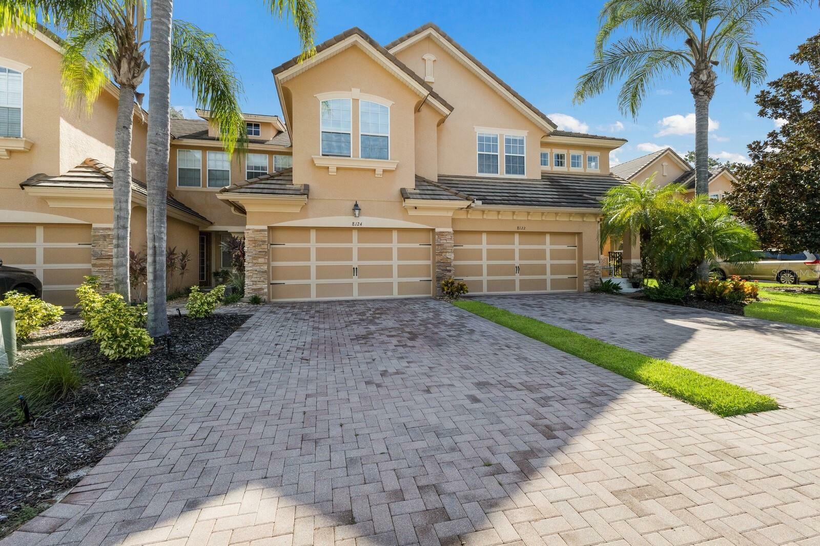 Property Photo:  8124 Villa Grande Court  FL 34243 