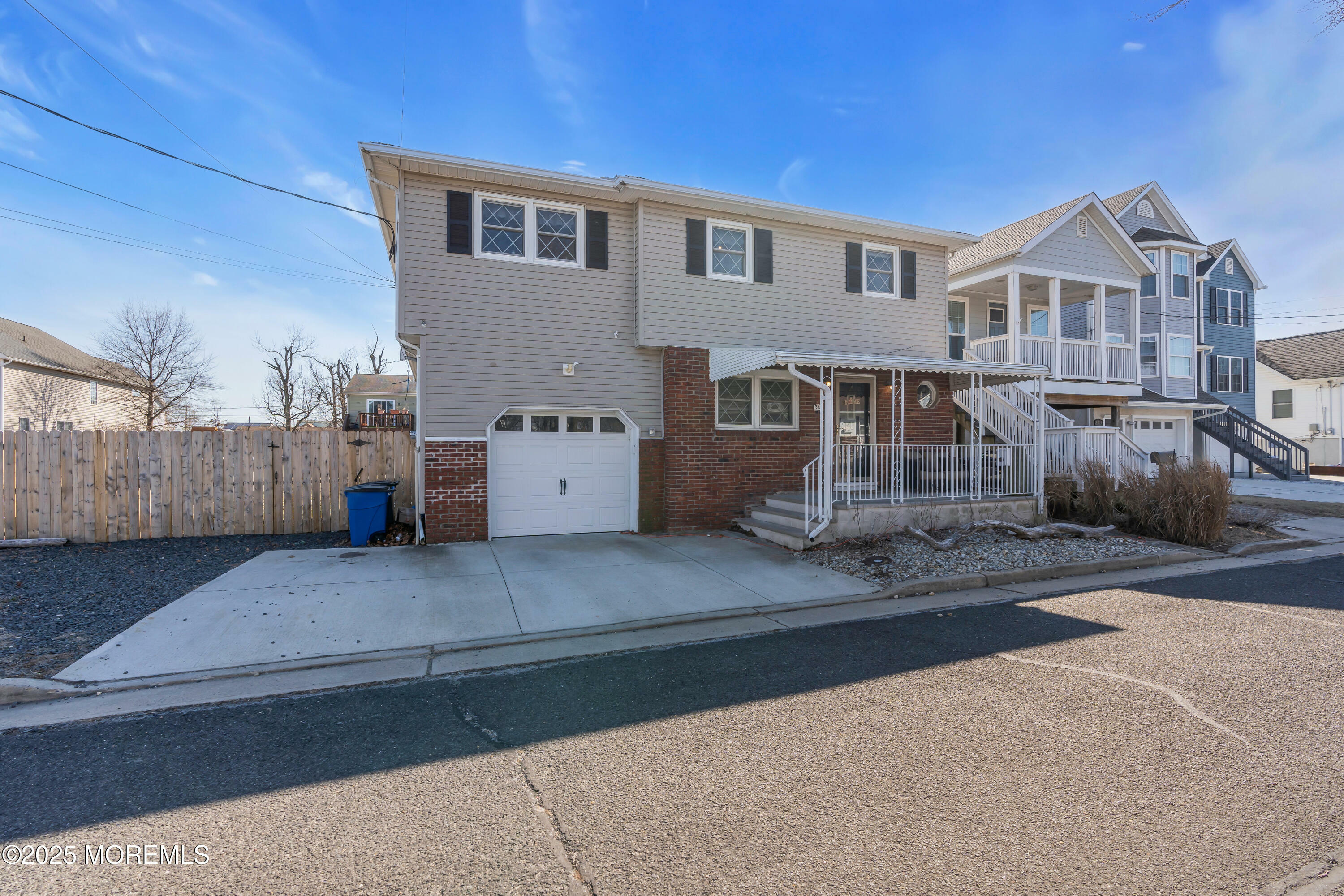318 Bayview Avenue  Union Beach NJ 07735 photo