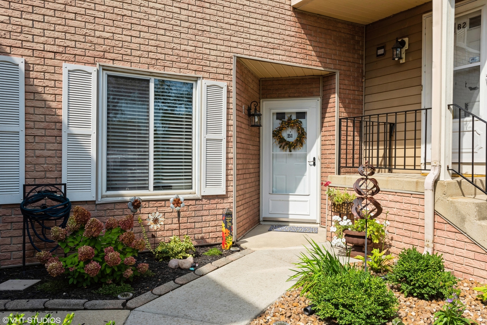 2478 Brunswick Circle B-1  Woodridge IL 60517 photo