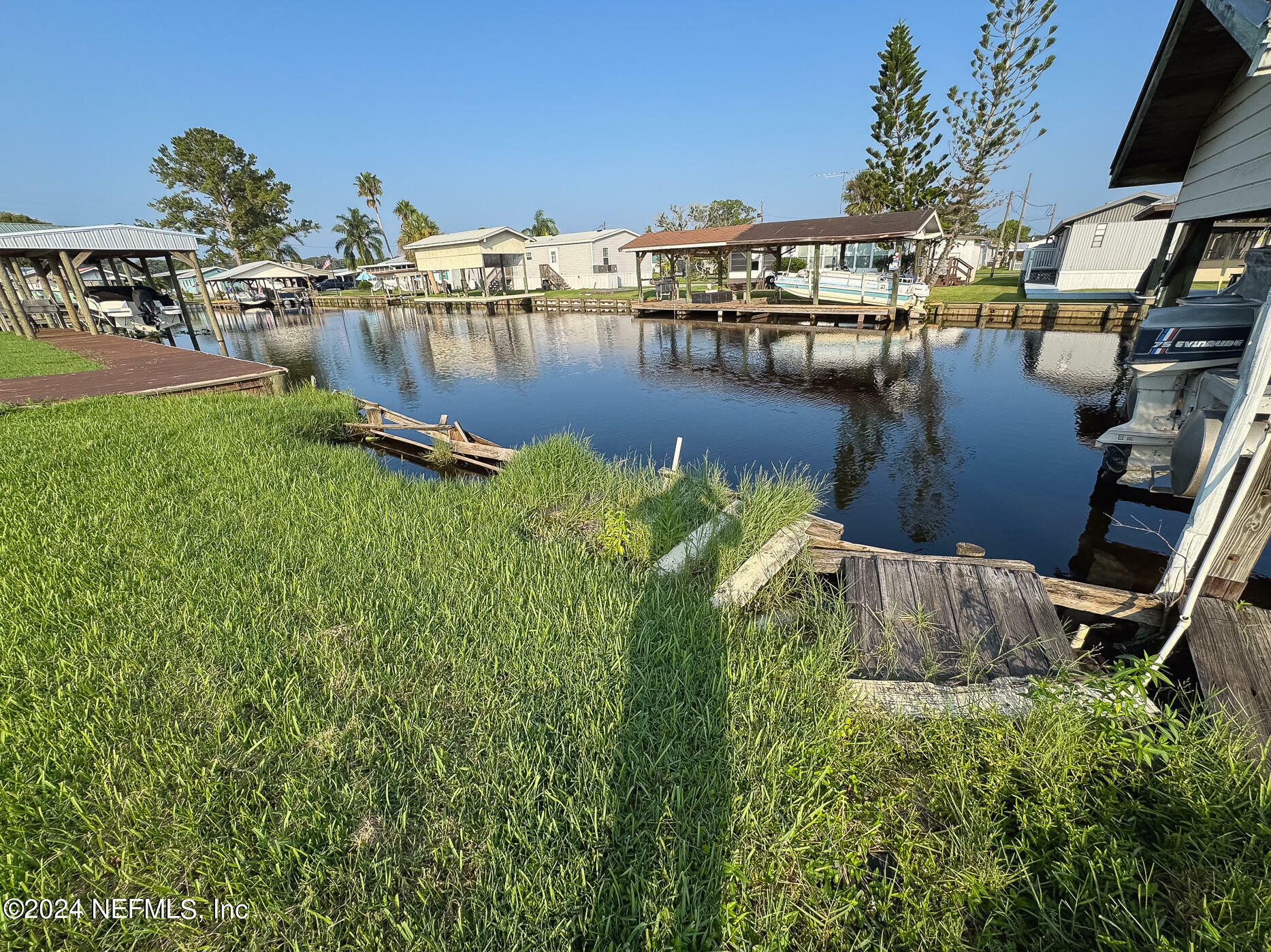 Property Photo:  146 Paradise Drive  FL 32193 